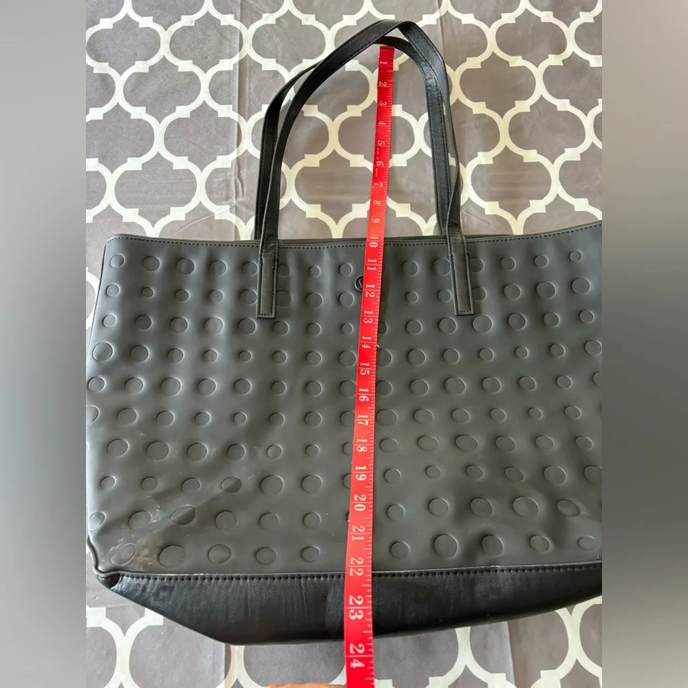 Lululemon For The Fun Of It 13L Circles Large Black Tote Bag